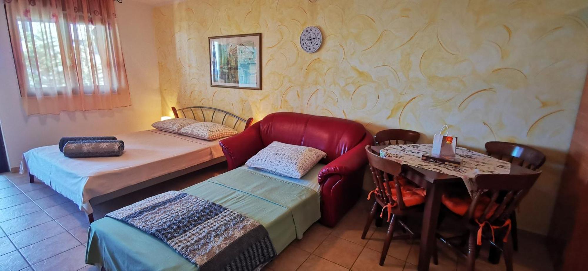 Studio Apartment Lela Ližnjan 外观 照片